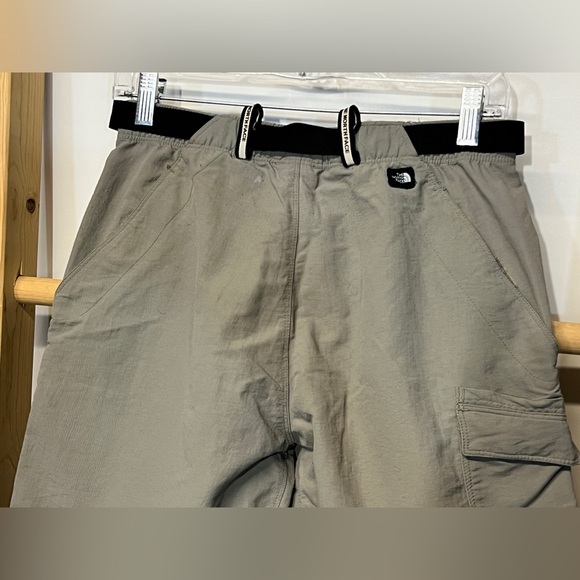 NORTH FACE Khaki convertible hiking pants size S‎ - Picture 3 of 13